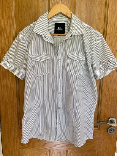 Men's White & Black Stripe T-Shirt | Clockhouse