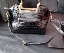 Black croc design Moda handbag