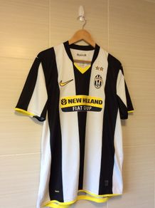 Juventus Jersey. Season 2008/2009. Official Nike Home Jersey From 2008. Authentic Original From 2008. Not A Modern Day Remake.