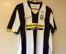 Juventus Jersey. Season 2008/2009. Official Nike Home Jersey From 2008. Authentic Original From 2008. Not A Modern Day Remake.