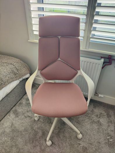 Swivel Office Chair, Pink and White