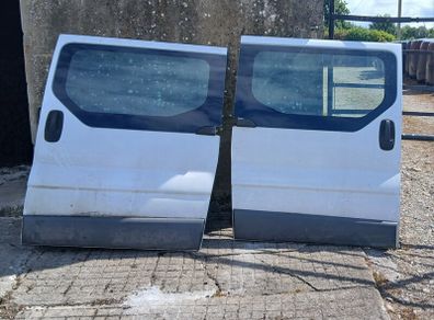 Renault Traffic/ Nissan primastar Side Sliding Doors