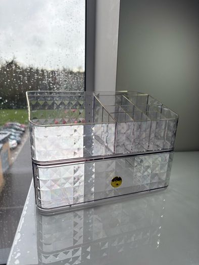Clear acrylic makeup organizer