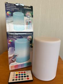 Led table lamp with color-changing functionality
