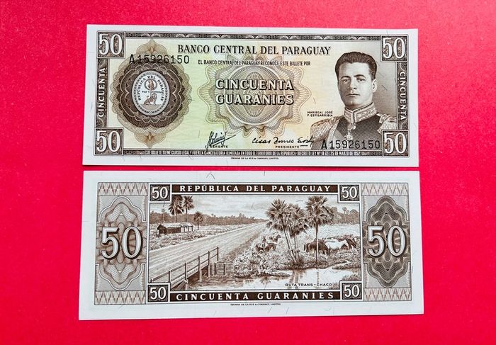Paraguay  50 Guaranies   1952  Pick  197b. ( Uncirculated )