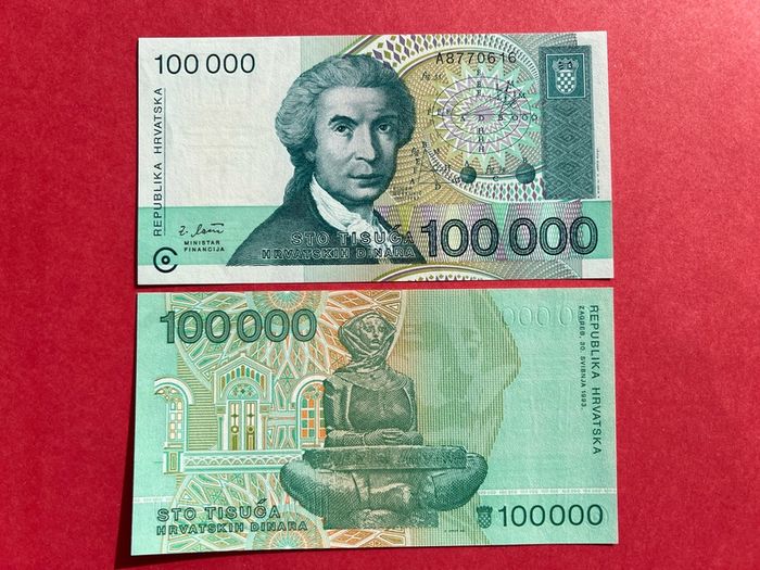Croatia  100,000  Dinara. 1993.  ( uncirculated )
