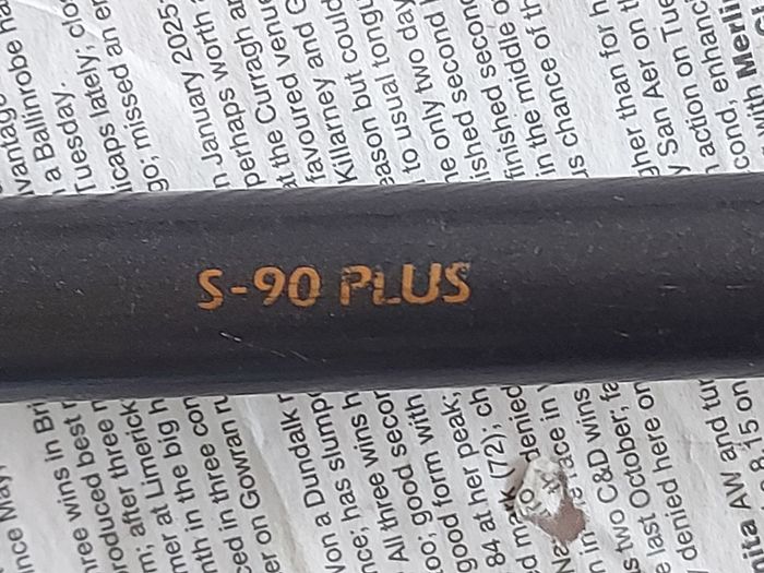 Taylor Made Titanium Bubble Shaft S-90 Plus Driver Golf Club, in very good condition