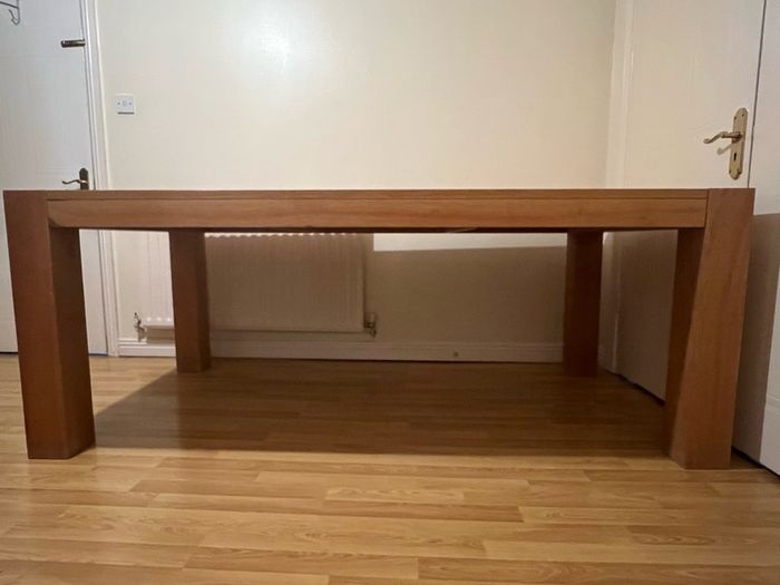 Dinning table