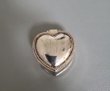 Trinket box