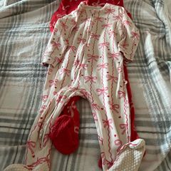 Girls new sleeping suits 9/12 mths
