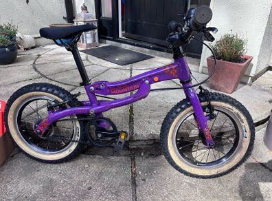 Black Mountain Pinto Kids Grow bike