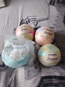 bath bombs