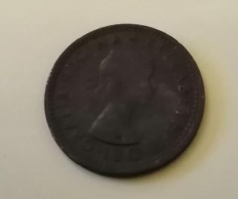 1963 Elizabeth II UK Sixpence