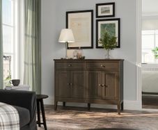 Sideboard / Cabinet