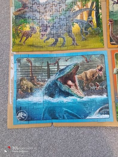 Jigsaw puzzle.Dinosaurs.Age5+