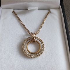 9k Gold Pendant & chain