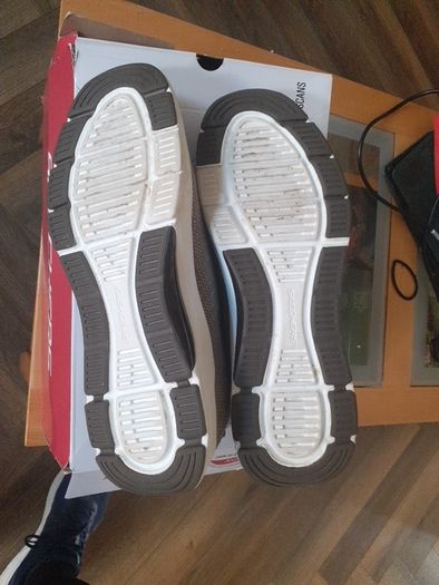 Mens shoes