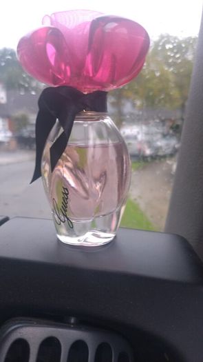 Guess Girl Belle Perfume