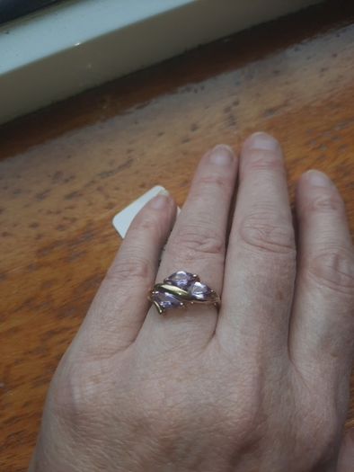 9 Carat Gold Amythest Vintage Ring