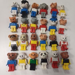 24 vintage Lego Fabuland figures