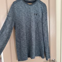 Under armour heatgear top (XL)