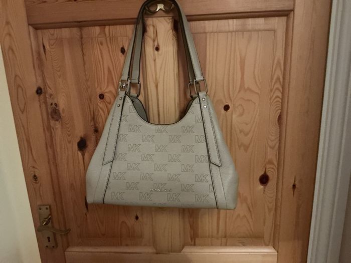Michael Kors Bag PriceReduction