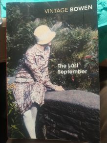 Elizabeth Bowen - The Last September