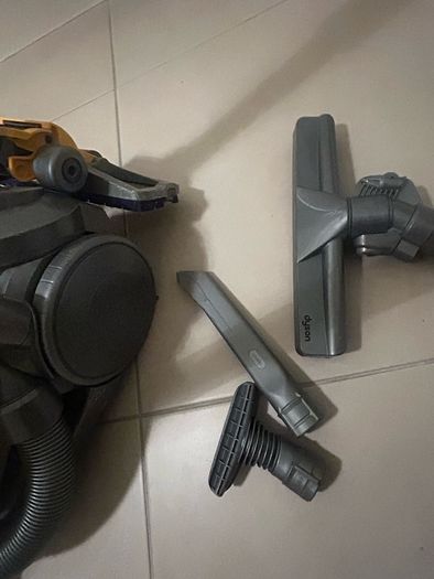Dyson hoover