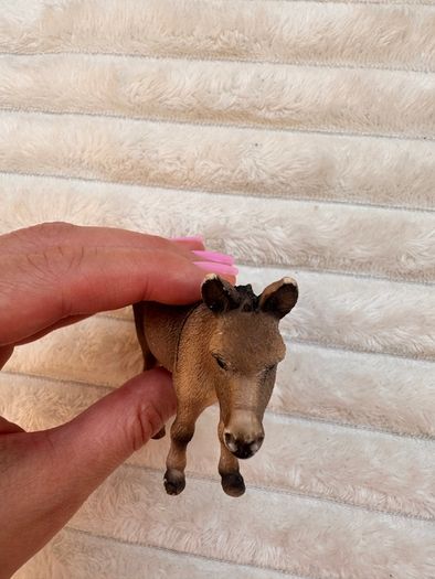 Schleich Donkey Burro Jenny Farm Animal Figure 2008 D-73527  approx. 8.5 cm. Used Please see photos
