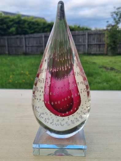 Murano transparent teardrop art glass paperweight (stopper)