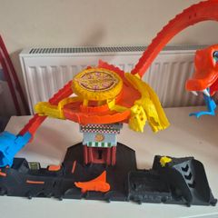 Hot Wheels City Toy Track Set