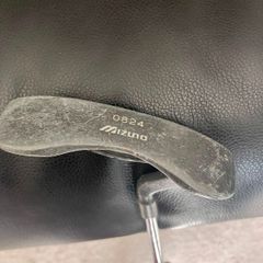 Mizuno putter with head cover