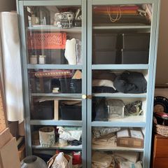 ikea Hemnes 2 glass door cabinet