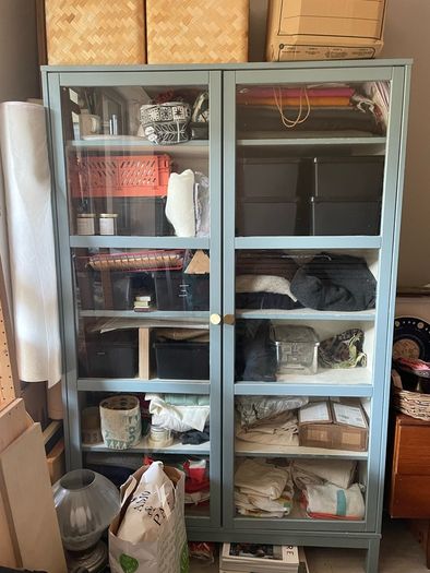 ikea Hemnes 2 glass door cabinet