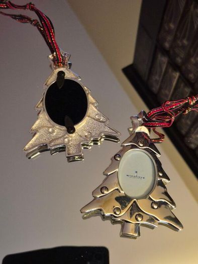 Newbridge Silver Christmas Decorations/ Tree Frames