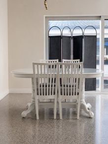 Solid Table & Chairs