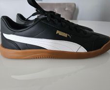 Brand New Men's Puma Club 5v5 Trainers UK 8 / EU 42
