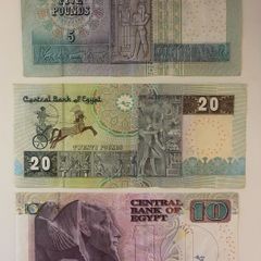35 Egyptian Pounds