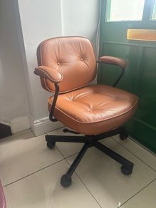 ALEFJALL Golden Brown Office Chair