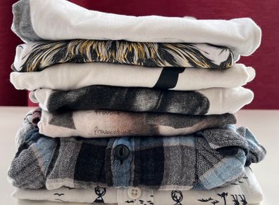 Bundle of Clothes Size L