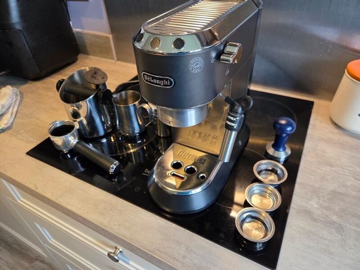 De'longhi Dedica Style Barista