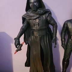 Kylo Ren and Anakin action figures