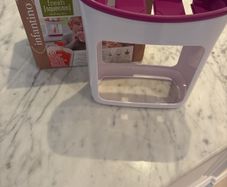 Baby pouch filler