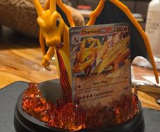 Charizard Statue + Premium Promo Cards