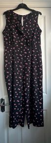 Ladies jumpsuit - Sz 14