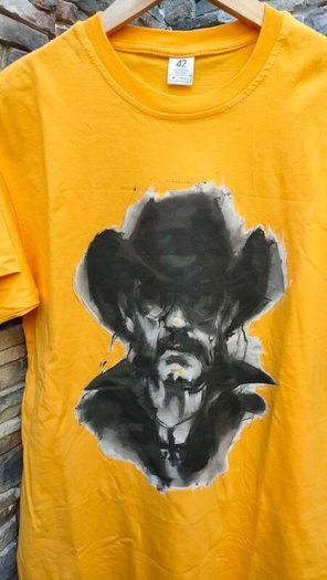Lemmy from Motorhead t-shirt. Amazing print Brand new.It's a medium on the tag but it would be more of a small to a slim medium.