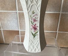 Belleek Country Trellis 7" Vase