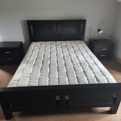 King size 5 ft black wooden bed