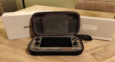 Retroid Pocket 4 Pro Console -128gb storage - 8GB - Crystal Version