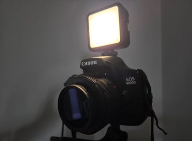Canon Eos 4000d